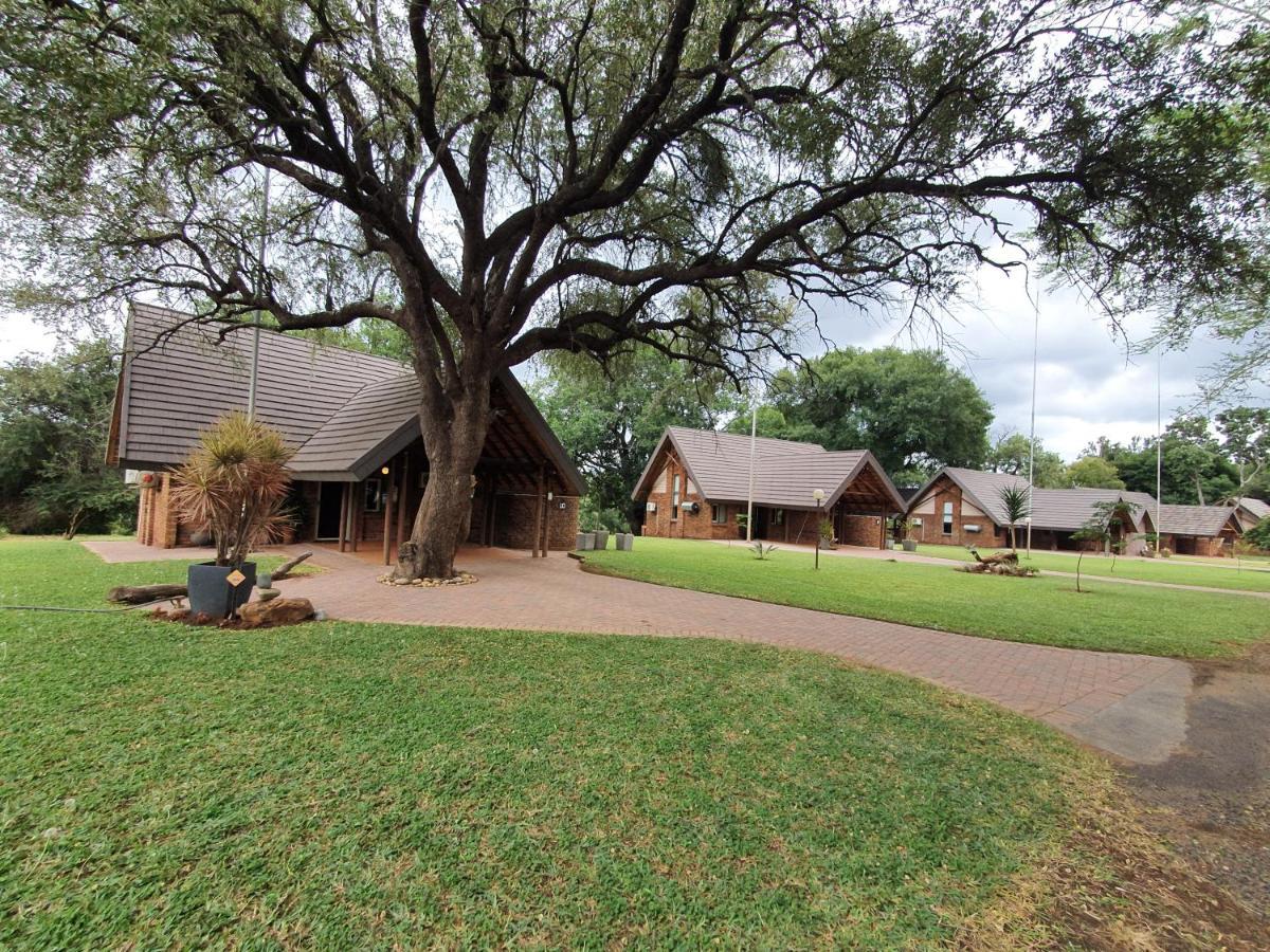 Ekuthuleni River Front Chalets Maruleng Exterior foto